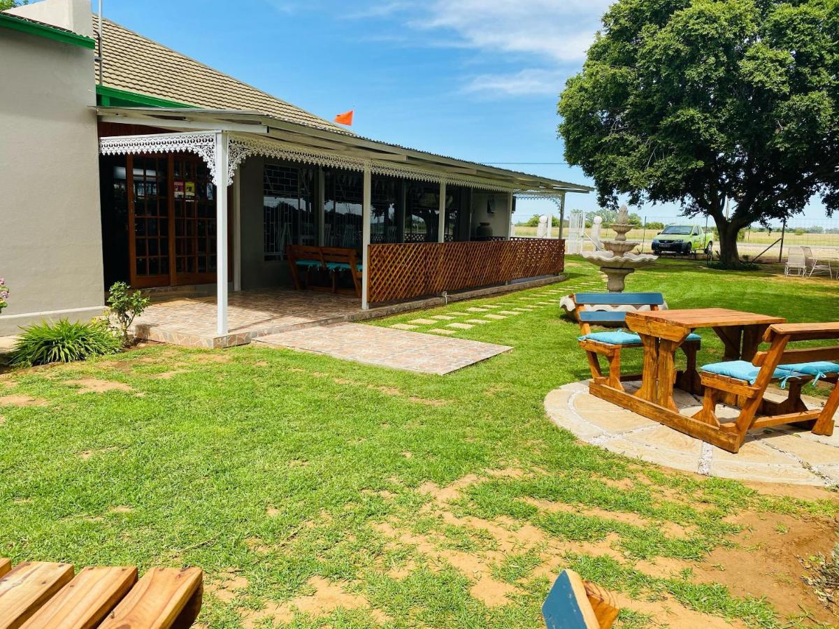 Lichtenburg Biekiesvlei酒店 外观 照片